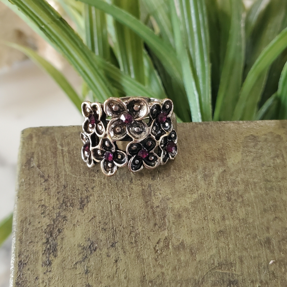 Purple Flowers Antique Silver Tone Adjustable Band Ring 💥3 for $24💥